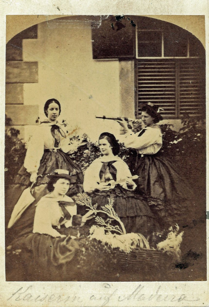 Elżbieta, cesarzowa Austrii i królowa małżonka Węgier (24 grudnia 1837 - 10 września 1898) (zdjęcie ilustracyjne) autorstwa Unknown photographer