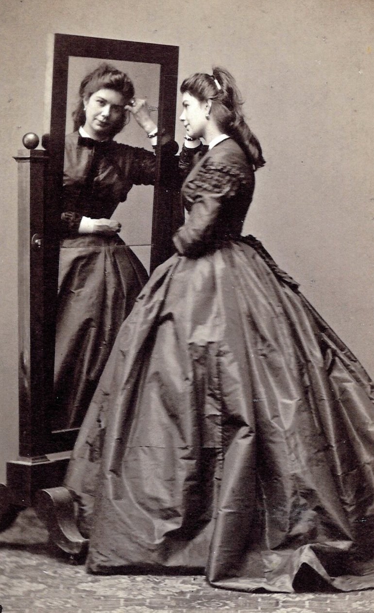 Franziska Feifalik z domu Rösler, Rössler lub Angerer, znana jako Fanny autorstwa Unknown photographer