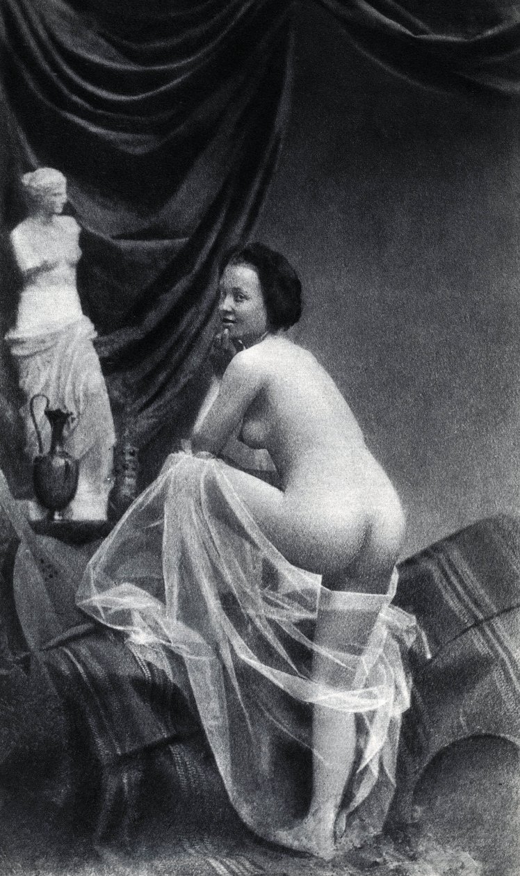 Naga kobieta pozuje około 1855 roku Anonimowa fotografia autorstwa Unknown photographer