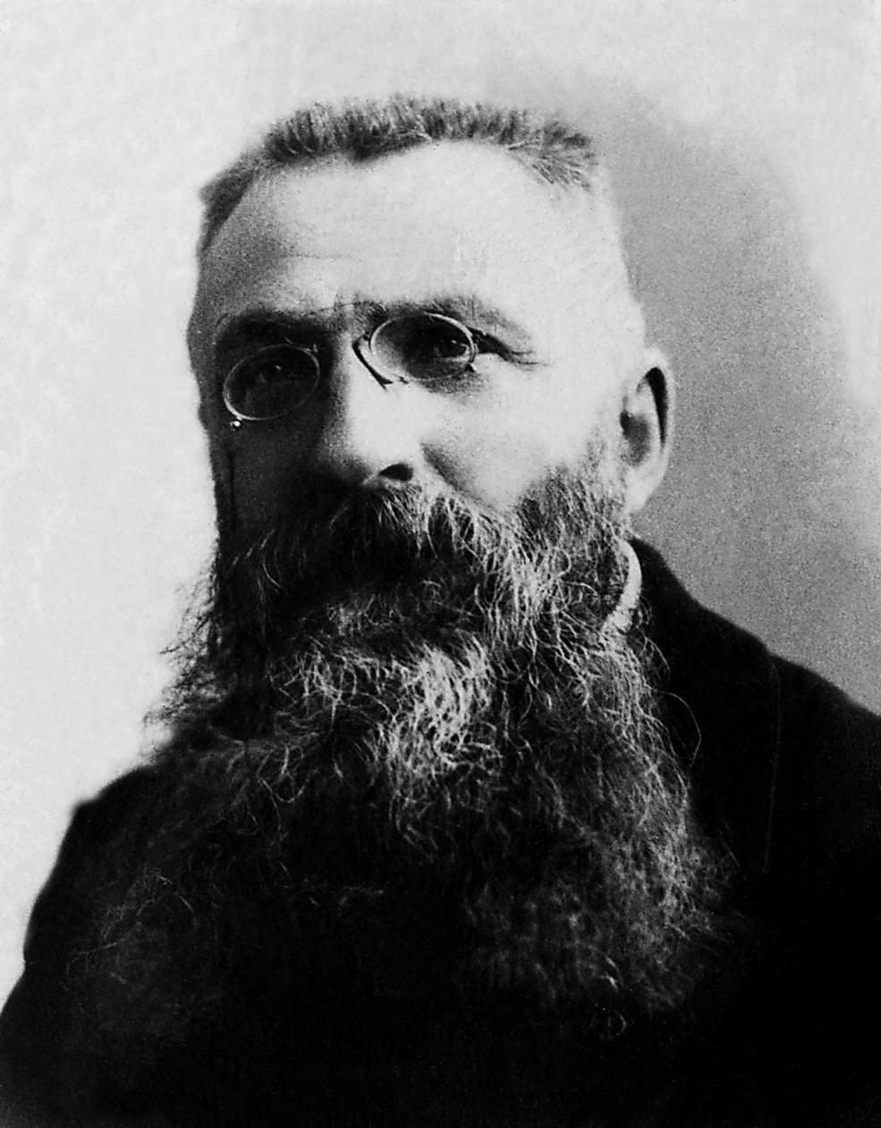 Portret Auguste Rodina (1840-1917) francuskiego rzeźbiarza. autorstwa Unknown photographer