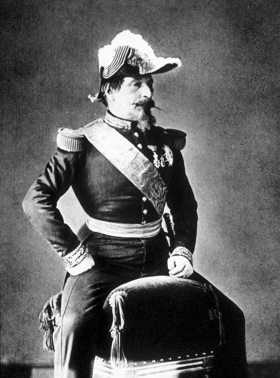 Portret Napoleona III siedzącego w califourchon na stołku. autorstwa Unknown photographer