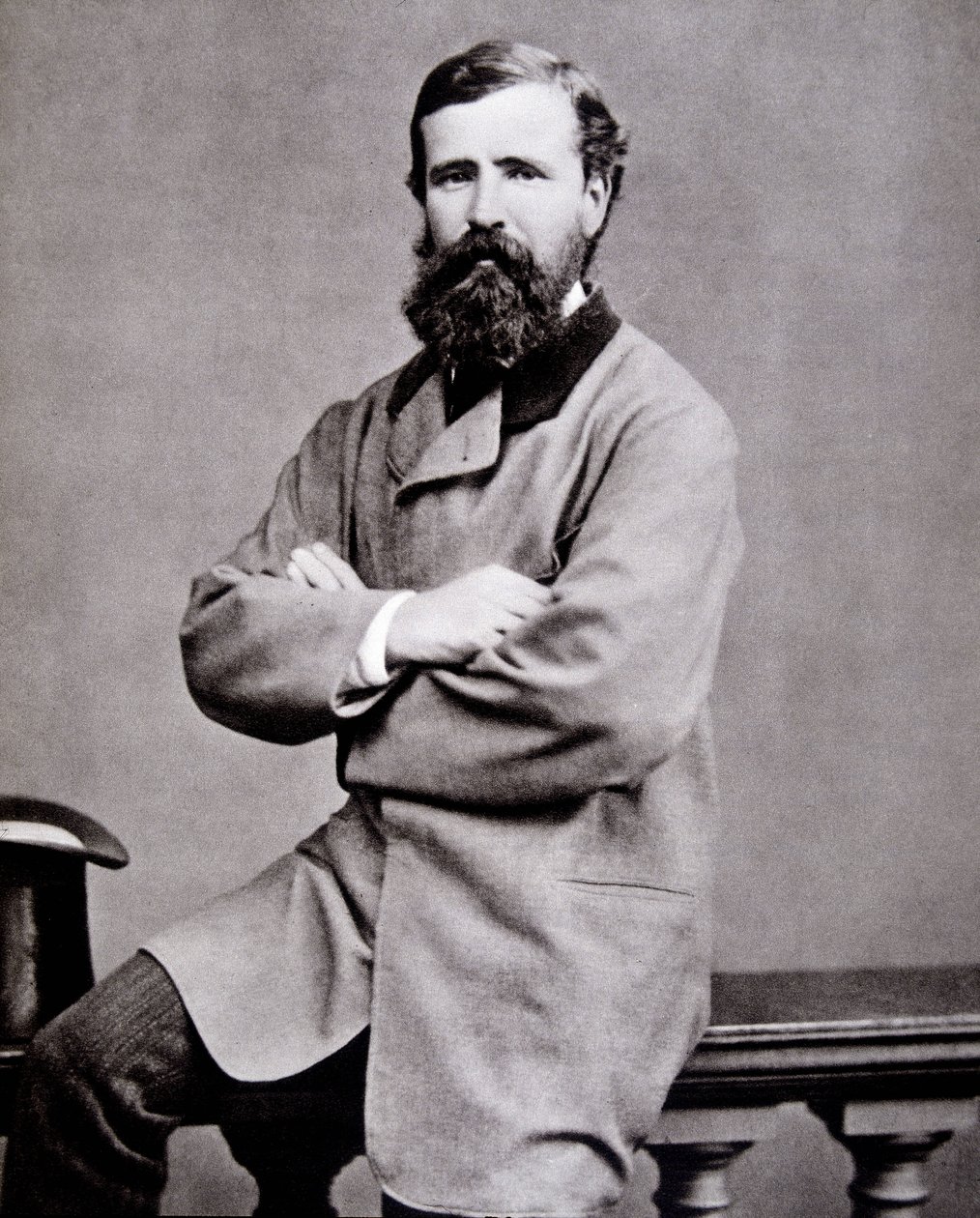 Portret brytyjskiego odkrywcy Verneya Lovetta Camerona (1844-1894). autorstwa Unknown photographer