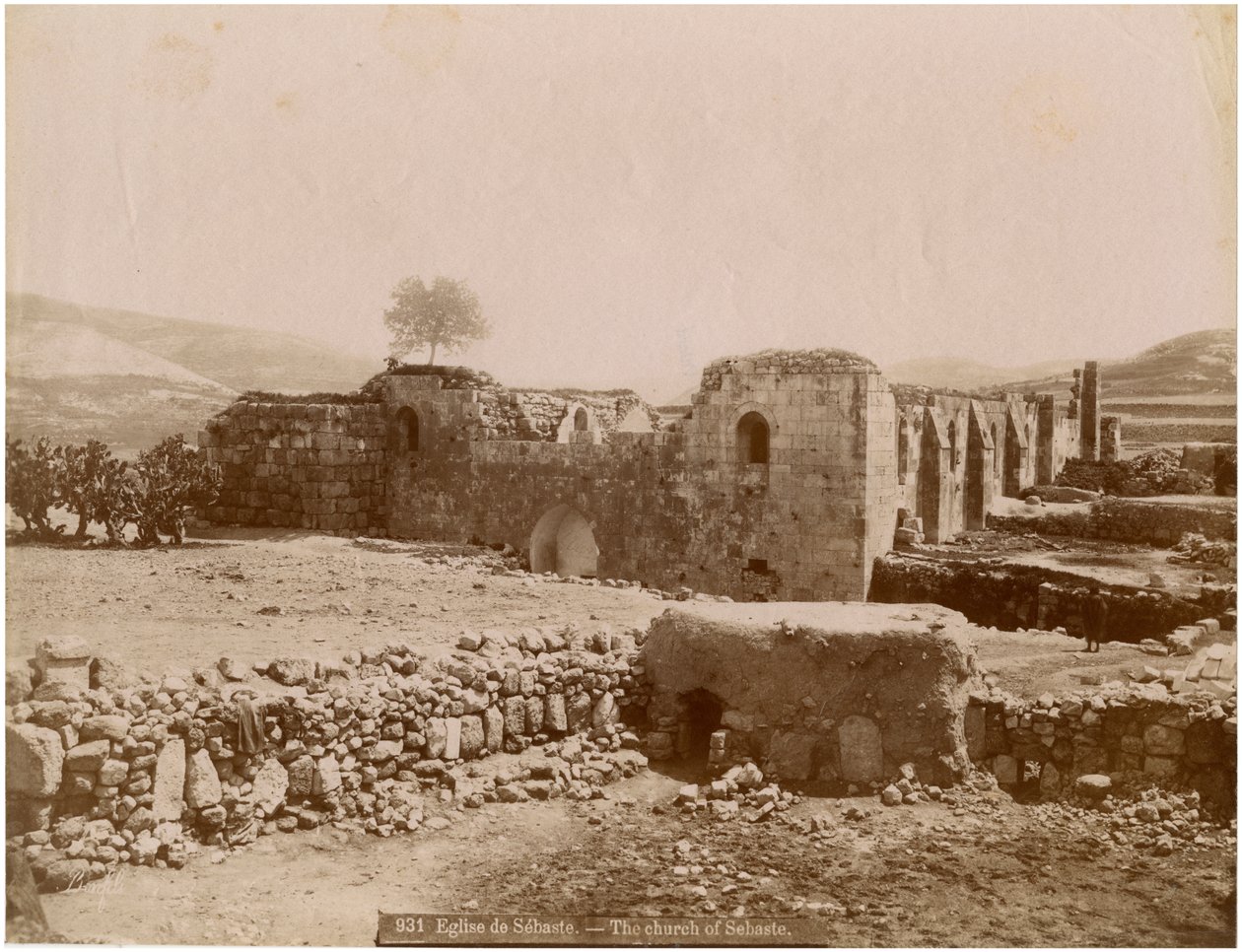 Ruiny Kościoła Czterdziestu Męczenników, Sebaste (Sivas), Turcja, ok. 1890 autorstwa Unknown photographer