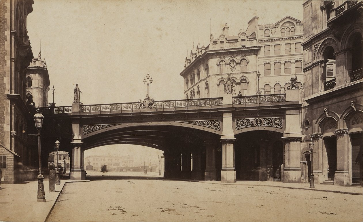 Wiadukt Holborn, Londyn autorstwa Unknown photographer