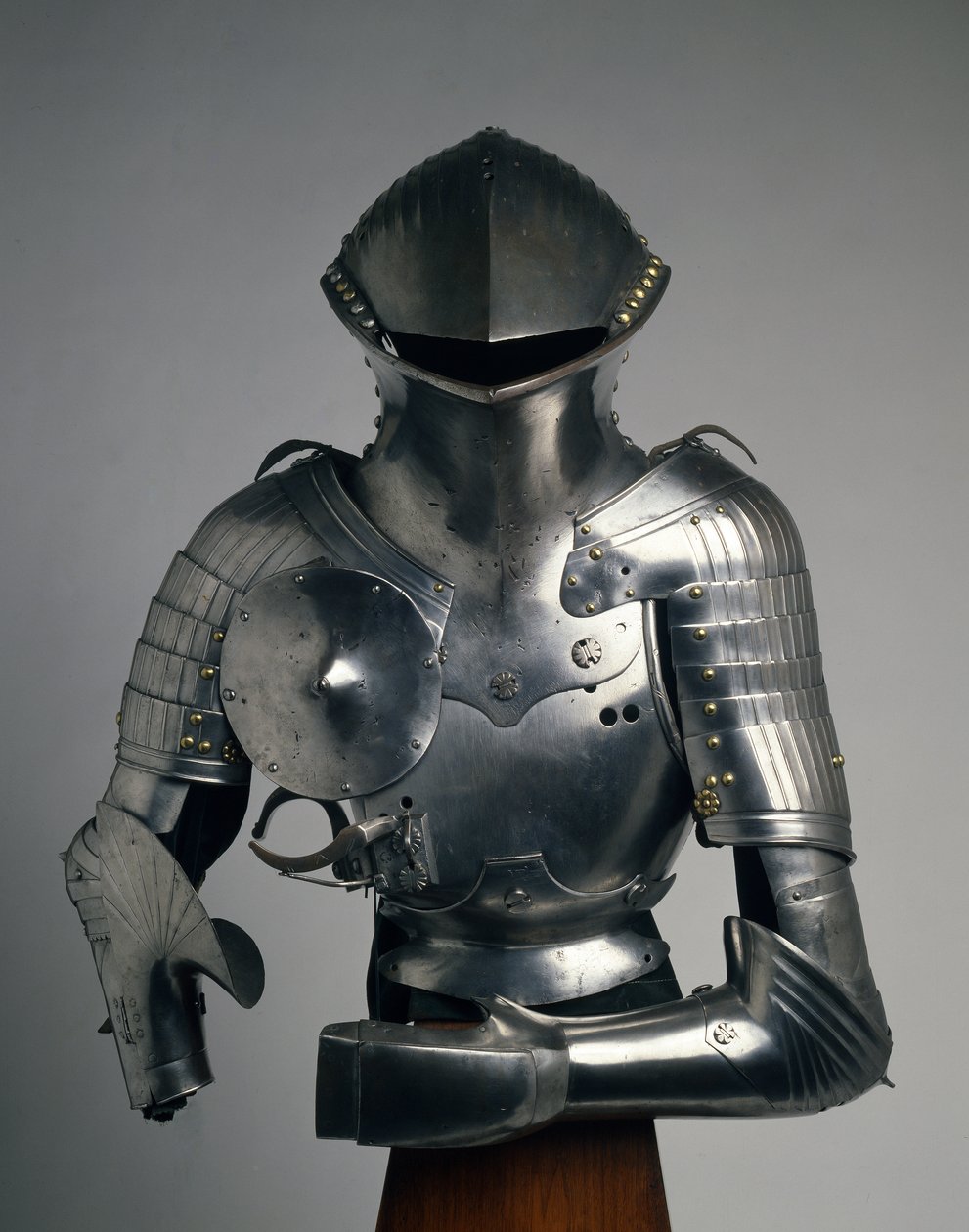 Kompozytowy Stechzeug, zbroja do „Niemieckiego Potyczki”, ok. 1480-1540 (stal, żelazo, mosiądz i skóra) autorstwa Valentin Siebenburger