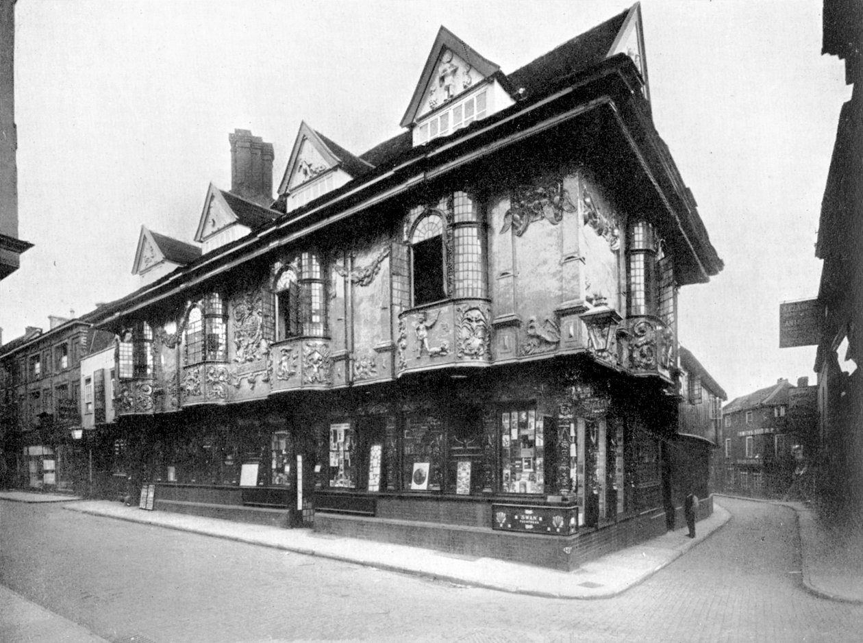 Starożytny dom, Ipswich, Suffolk, Anglia, 1924-1926. autorstwa Valentine and Sons Ltd