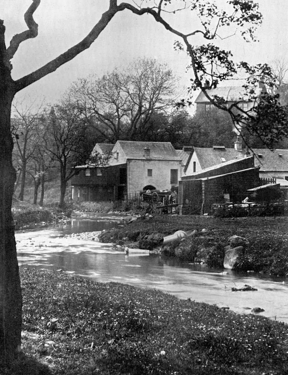 Stary młyn, Milngavie, East Dunbartonshire, Szkocja, 1924-1926. autorstwa Valentine and Sons Ltd