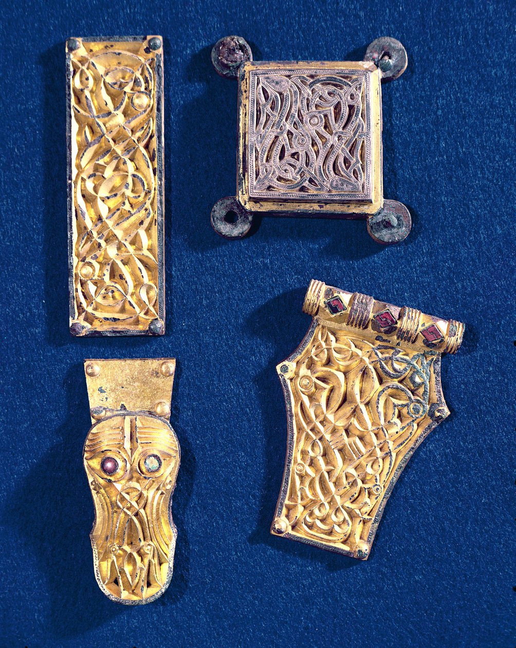 Broszka i sprzączki, ze Skarbu Vendel, ok.500 AD (metalowe) autorstwa Vendel Period
