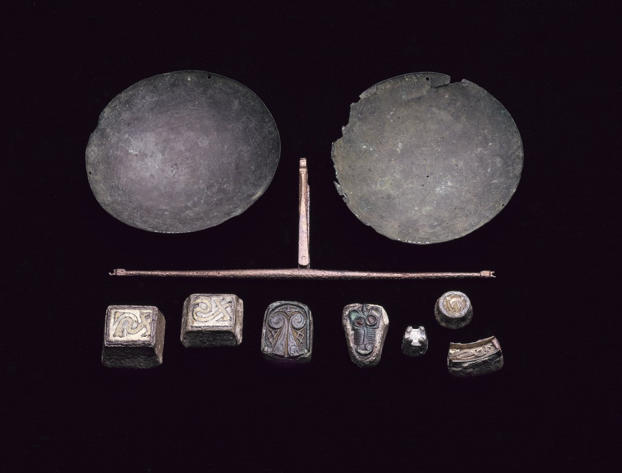 Równoważnia do zestawu wag, z pochówku łodzi wikingów w Kiloran Bay, Colonsay, Argyll, 875-925 AD (brąz) autorstwa Viking Viking