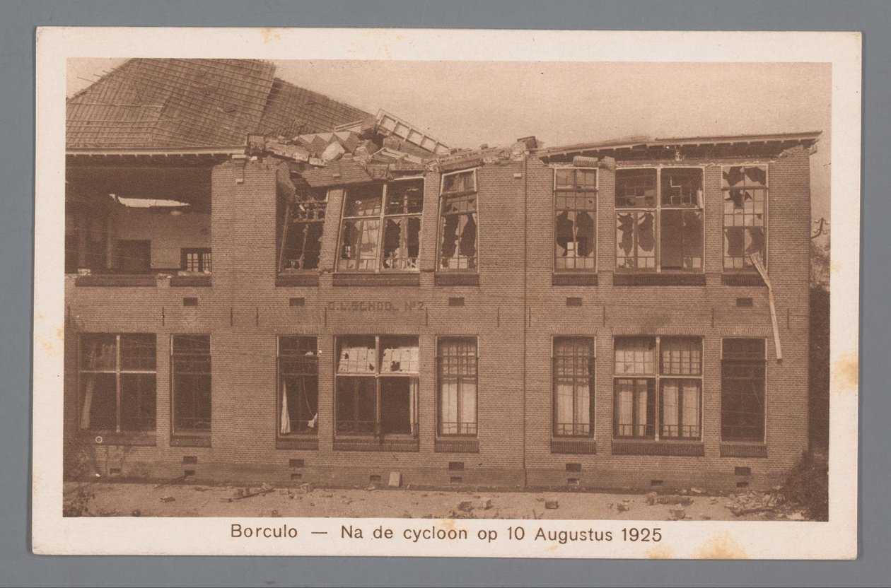 Borculo – Po cyklonie 10 sierpnia 1925 r. autorstwa Weenenk and Snel