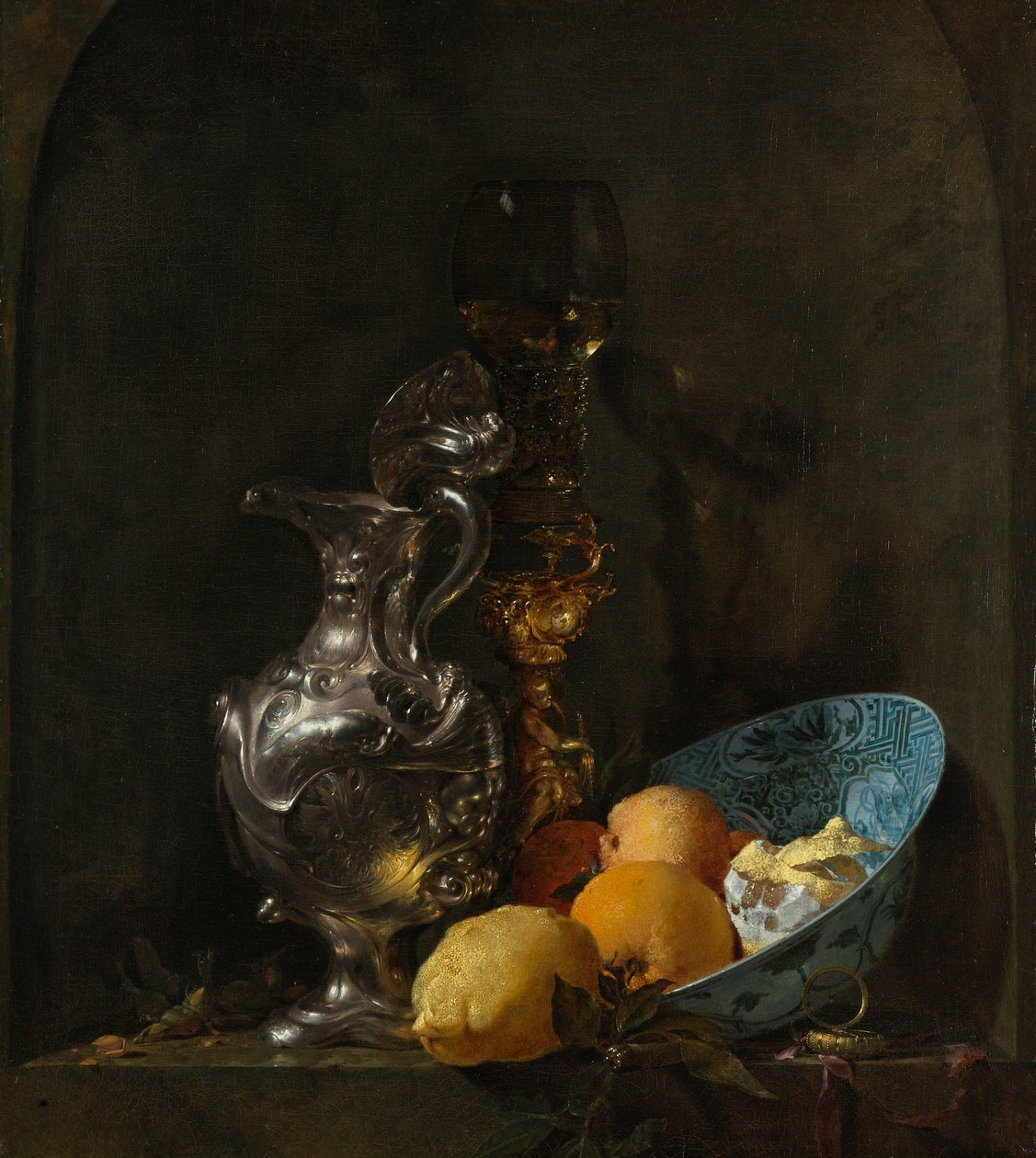 Martwa natura ze srebrnym dzbanem i porcelanową misą autorstwa Willem Kalf
