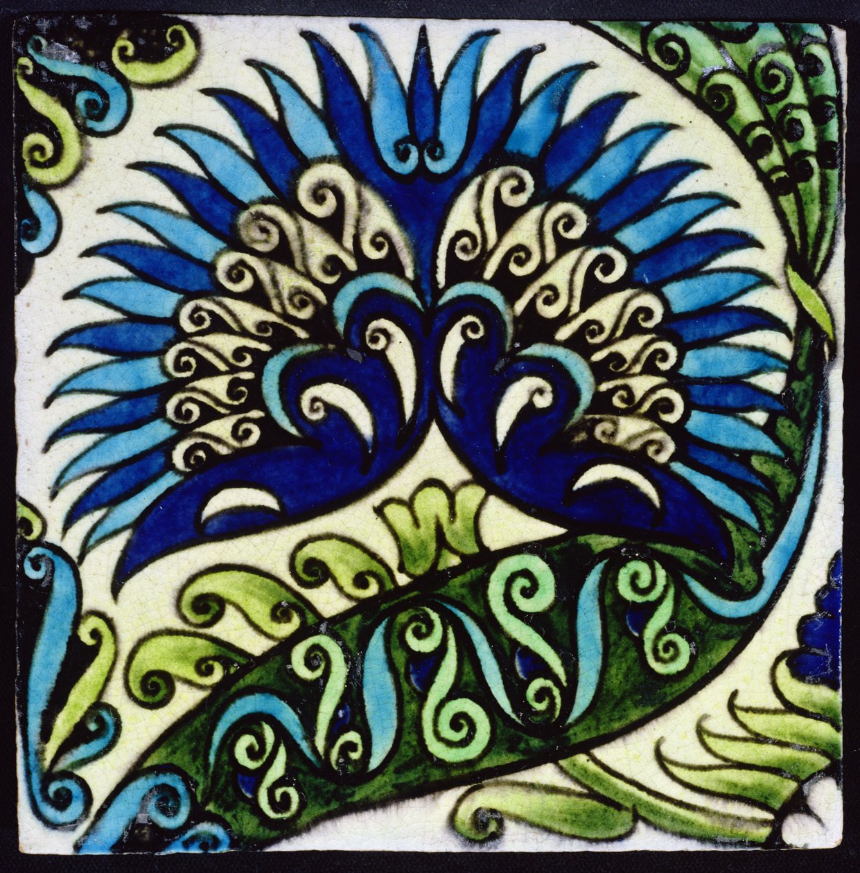 Płytka ze wzorem foliowym (ceramiczna) autorstwa William de Morgan