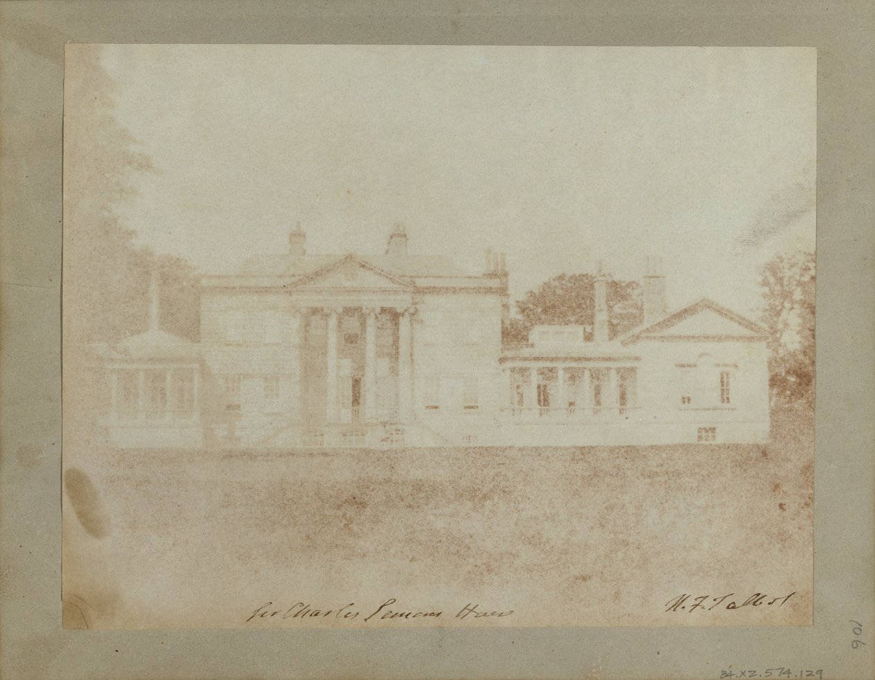 Carclew House, niedaleko Truro w Kornwalii. autorstwa William Henry Fox Talbot