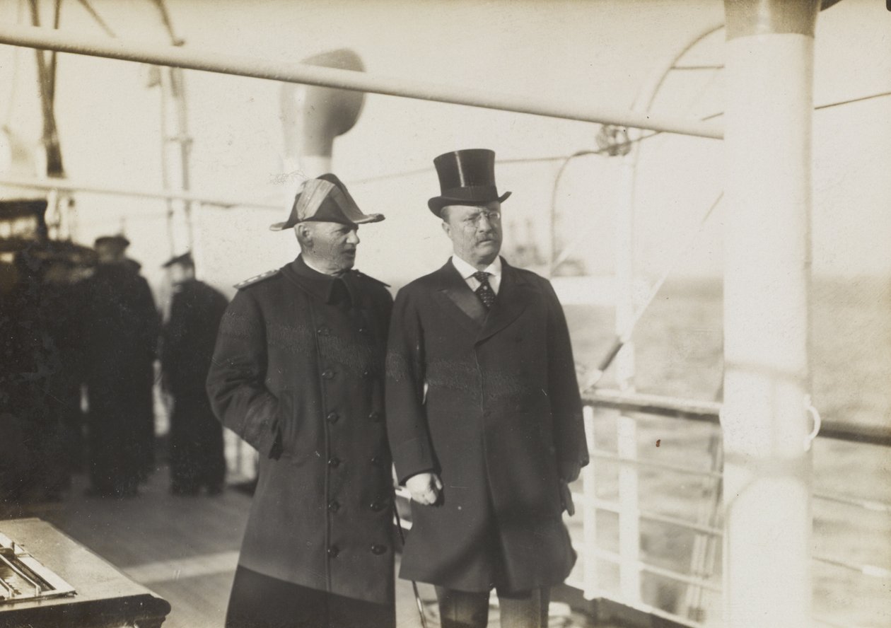 Prezydent Roosevelt i admirał Evans na Mayflower, ok. 1908 r. autorstwa William Herman Rau