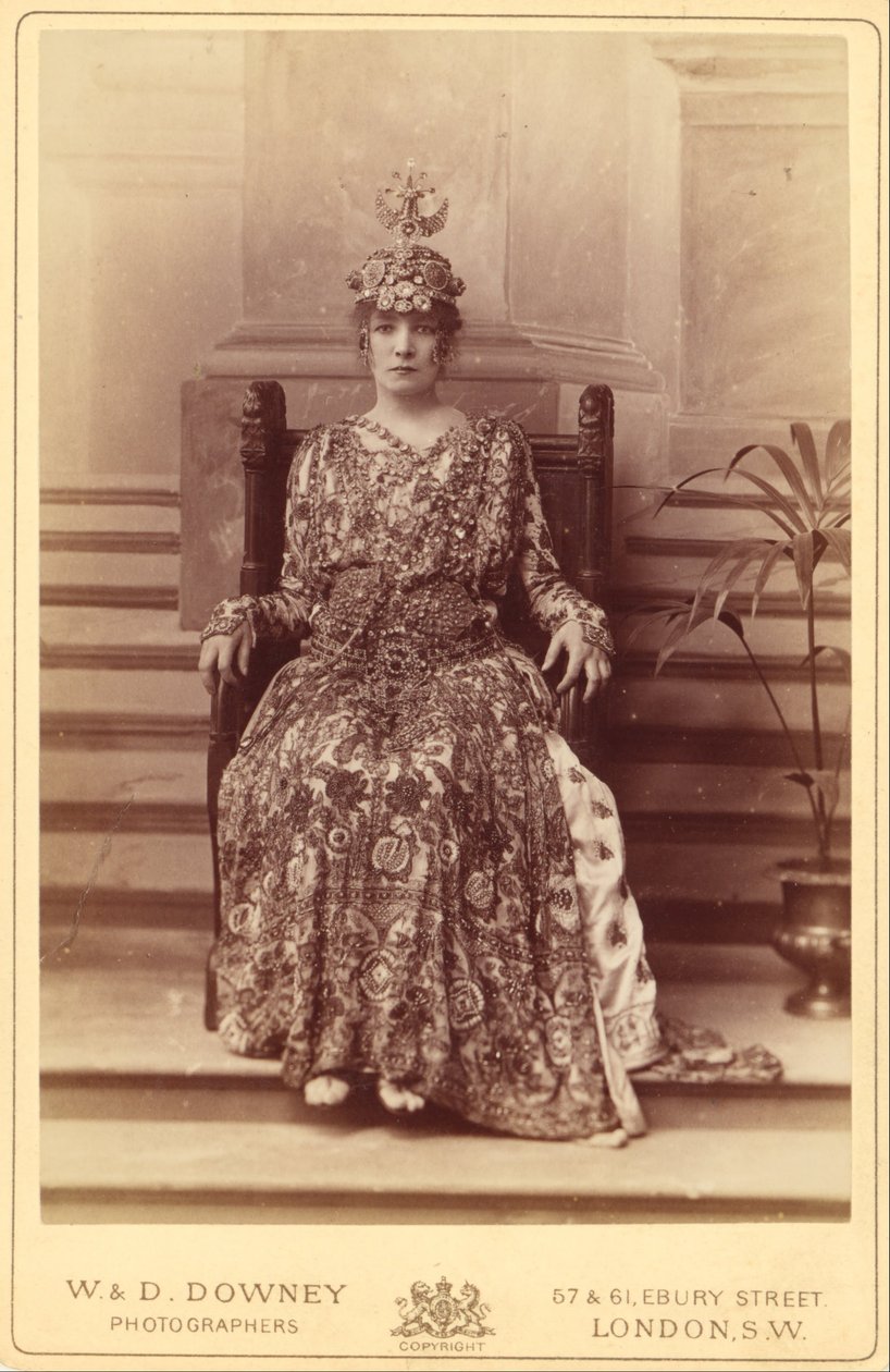 Sarah Bernhardt jako Cesarzowa Teodora w Sardous Theodora autorstwa William and Daniel Downey