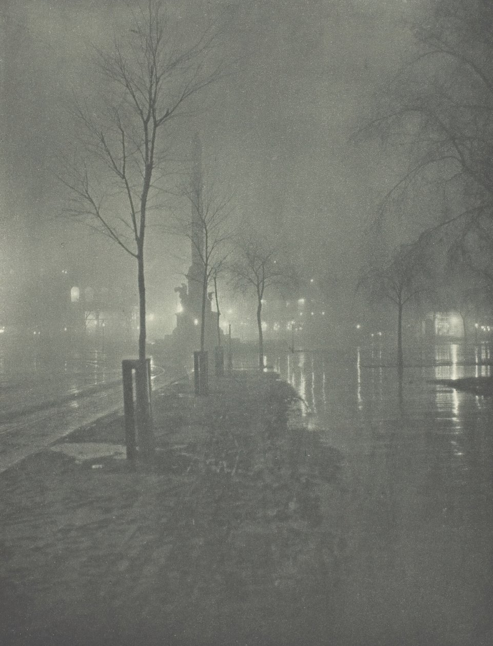 Mokra noc, Columbus Circle, Nowy Jork, c. 1897. autorstwa William A. Fraser