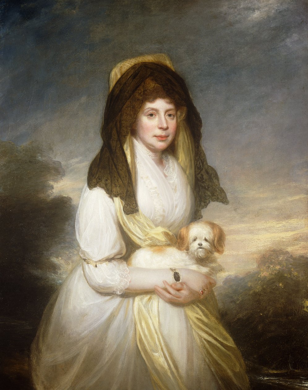 Portret królowej Charlotty, długości 3/4, w białej sukni, żółtym szalu i czarnej mantyli, trzymającej maltańskiego psa, na terenie Frogmore House, autorstwa William Beechey