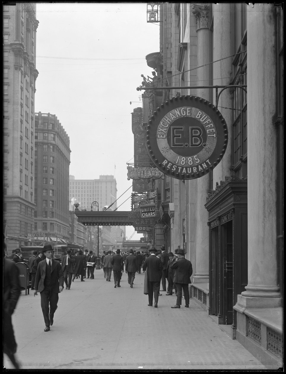 Znak Exchange Buffet na 220 W. 42nd Street, Nowy Jork, 2 maja 1916 r. autorstwa William Davis Hassler