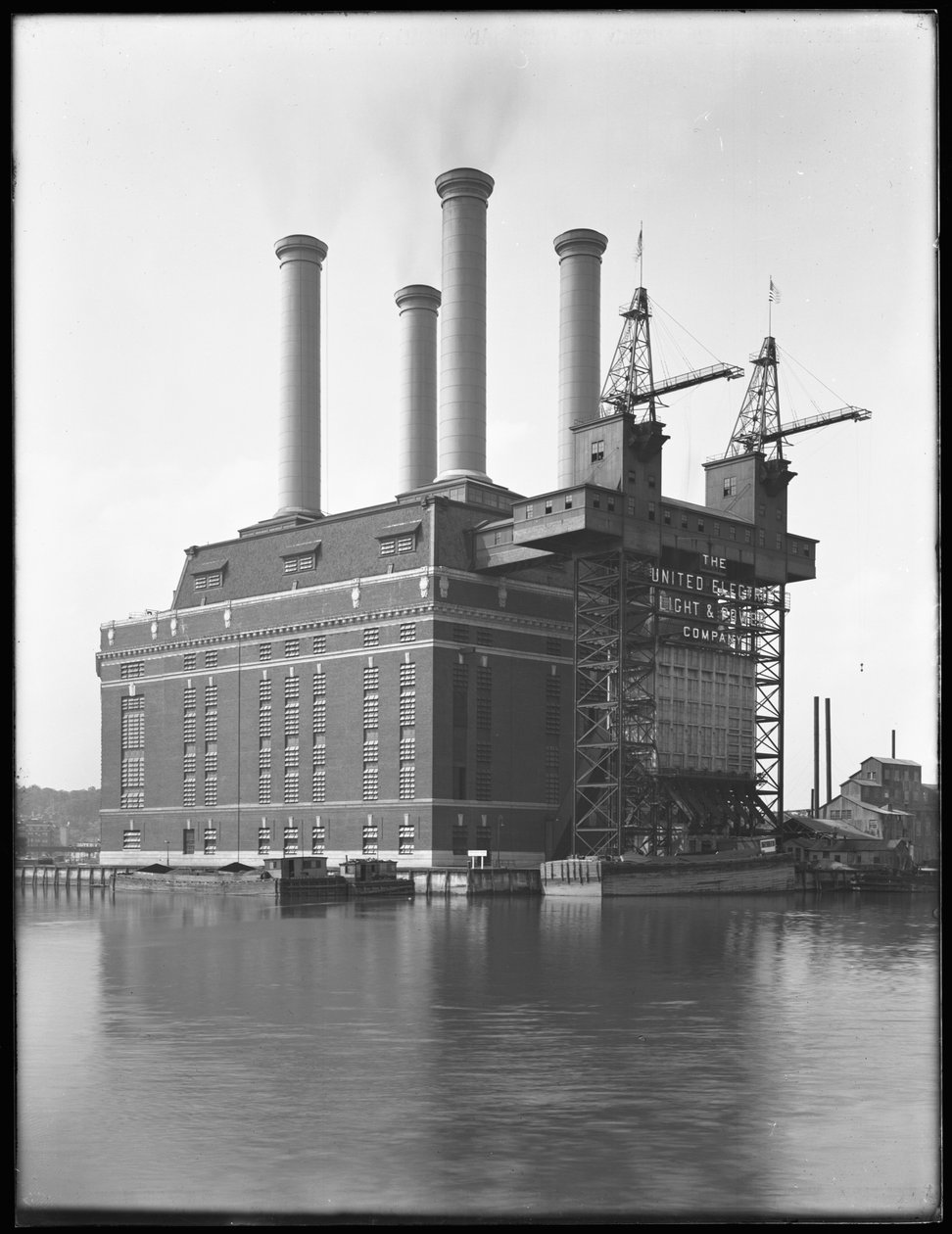 Elektrownia Sherman Creek, W. 201st Street, Inwood, Nowy Jork, czerwiec 1916 autorstwa William Davis Hassler