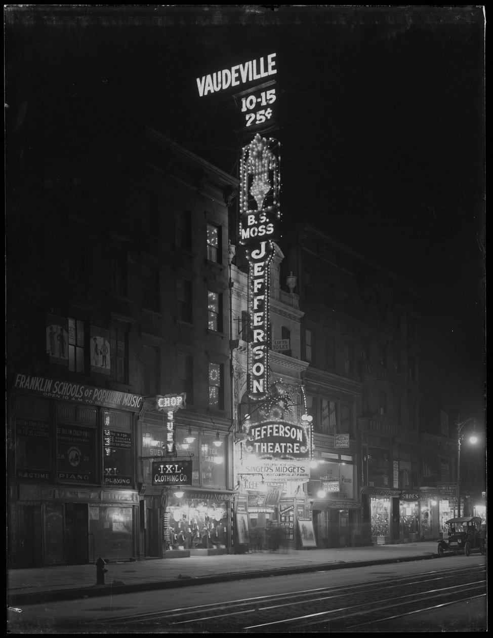 Jefferson Theatre, Nowy Jork, 6 stycznia 1917 autorstwa William Davis Hassler