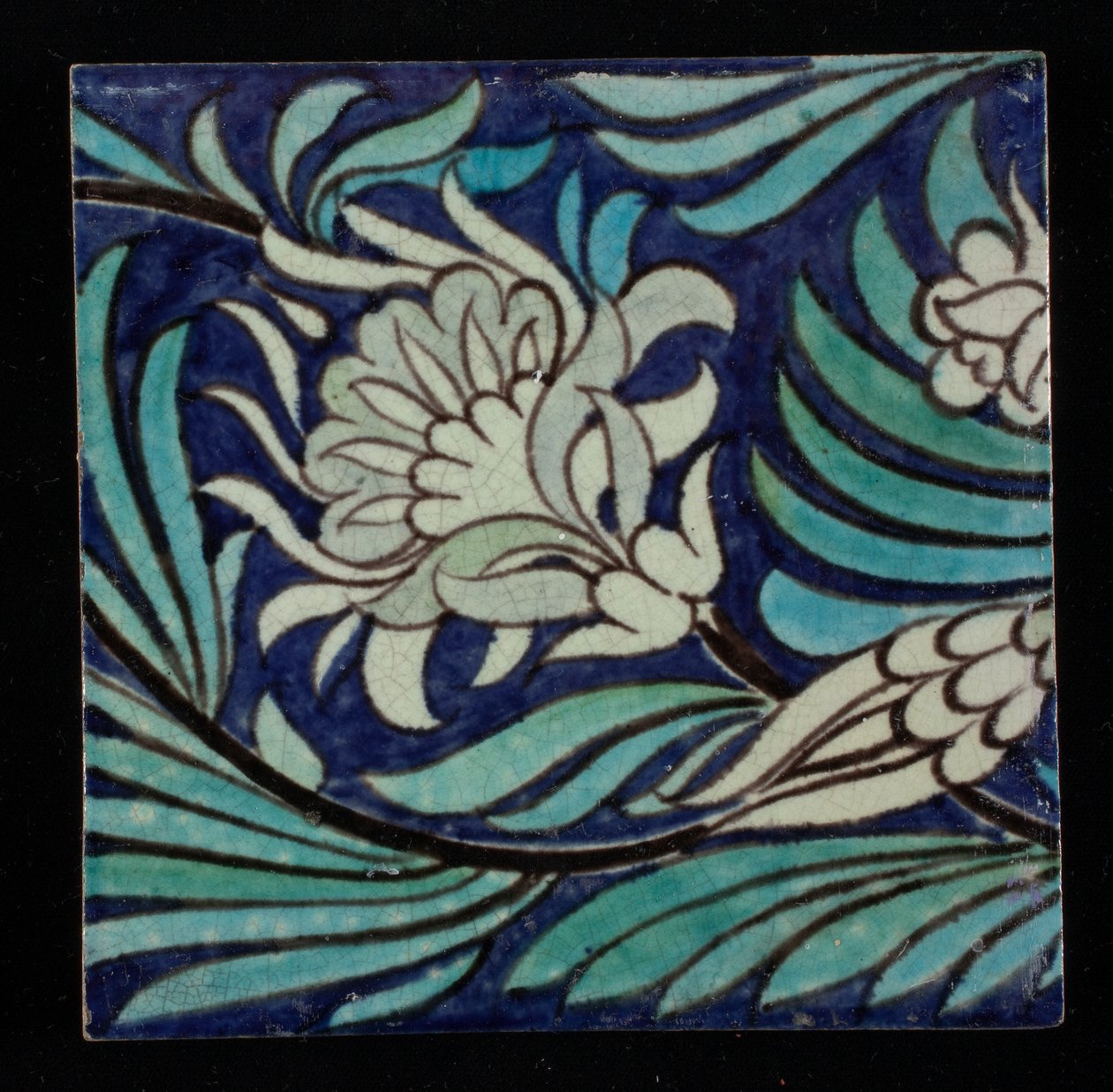 Płytka Art Nouveau (ceramika szkliwiona) autorstwa William de Morgan