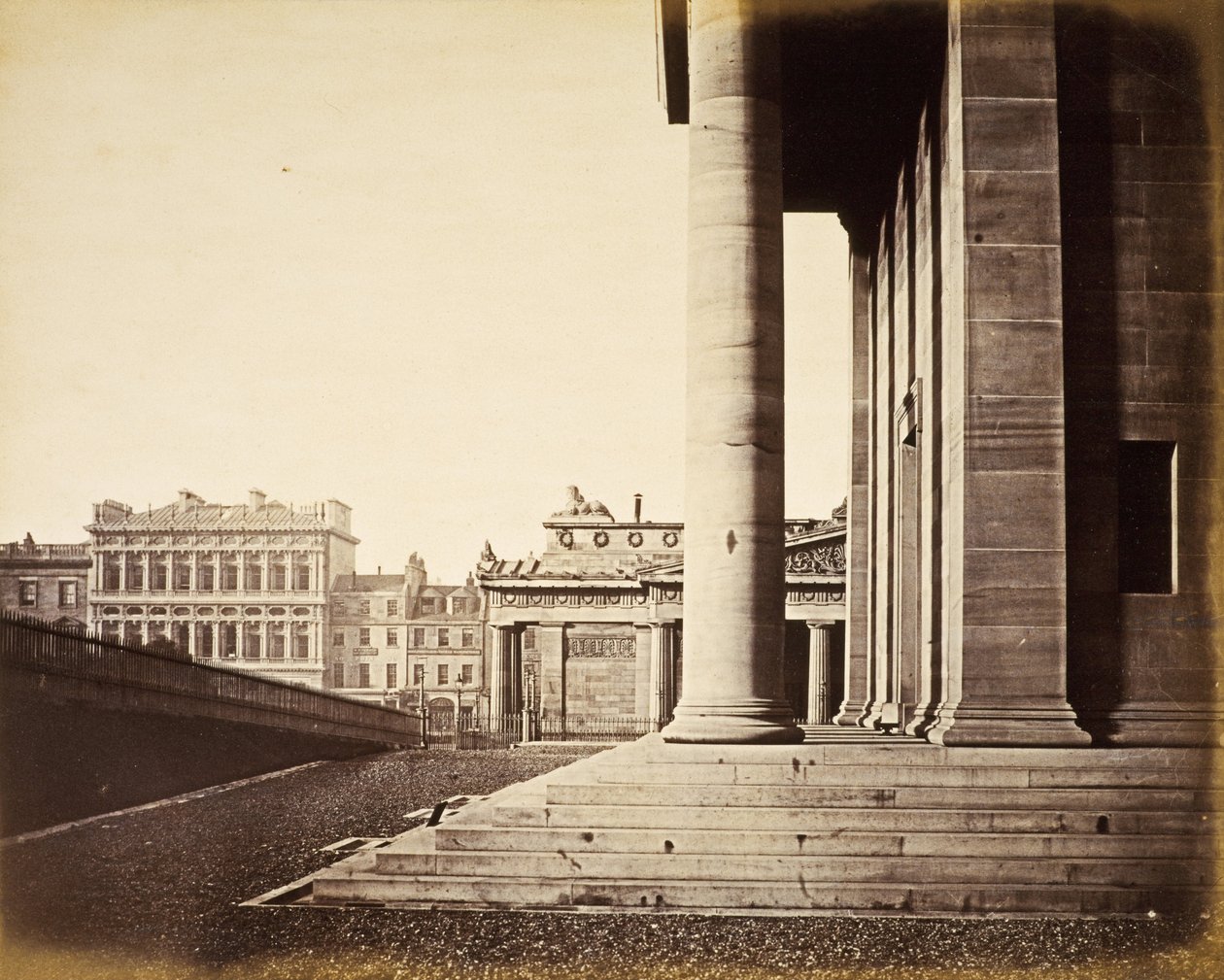 Galeria Narodowa i Royal Institution (Royal Scottish Academy), Edynburg autorstwa William Donaldson Clark