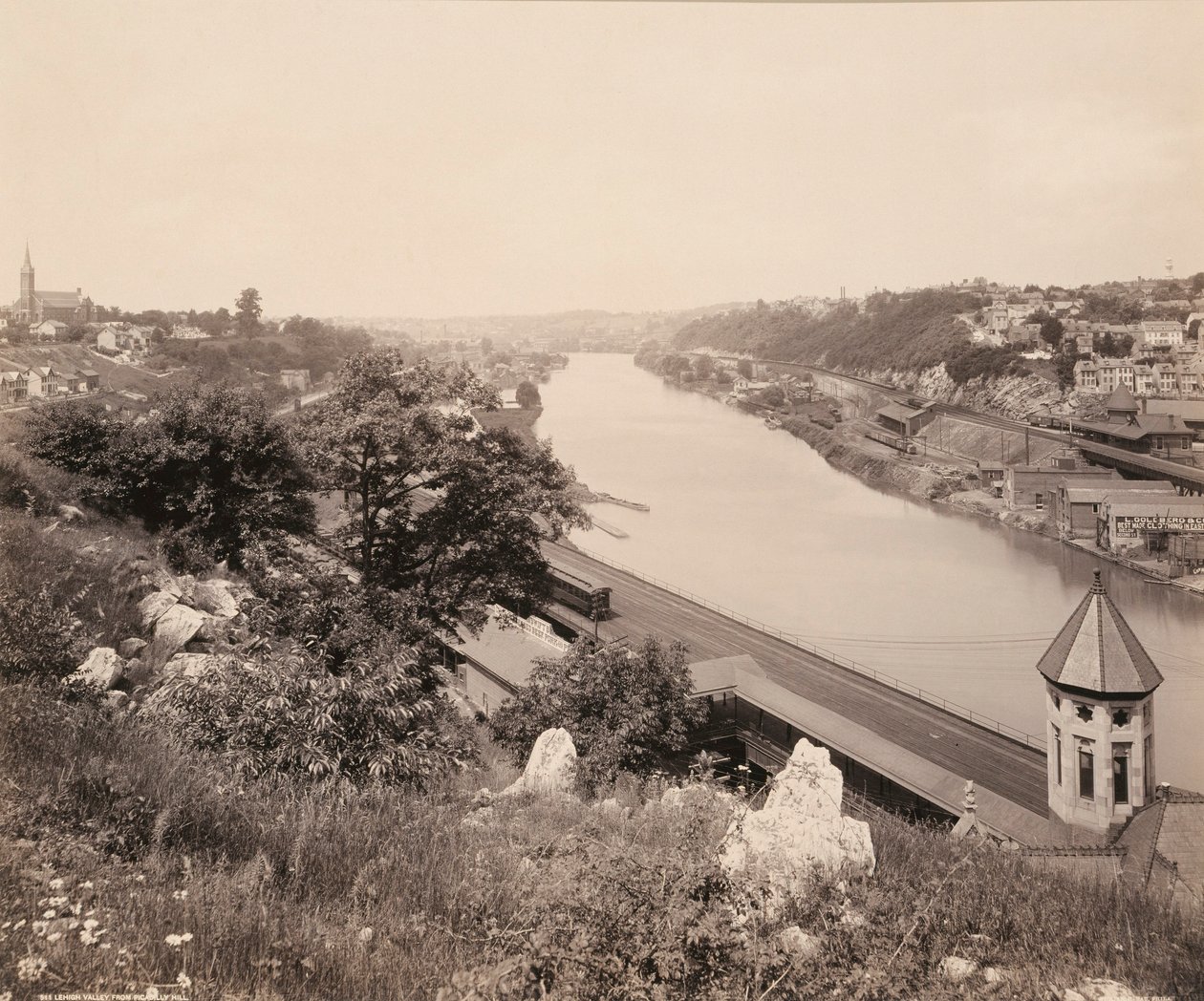 Lehigh Valley z Piccadilly Hill, dla Lehigh Valley Railroad autorstwa William H. Rau