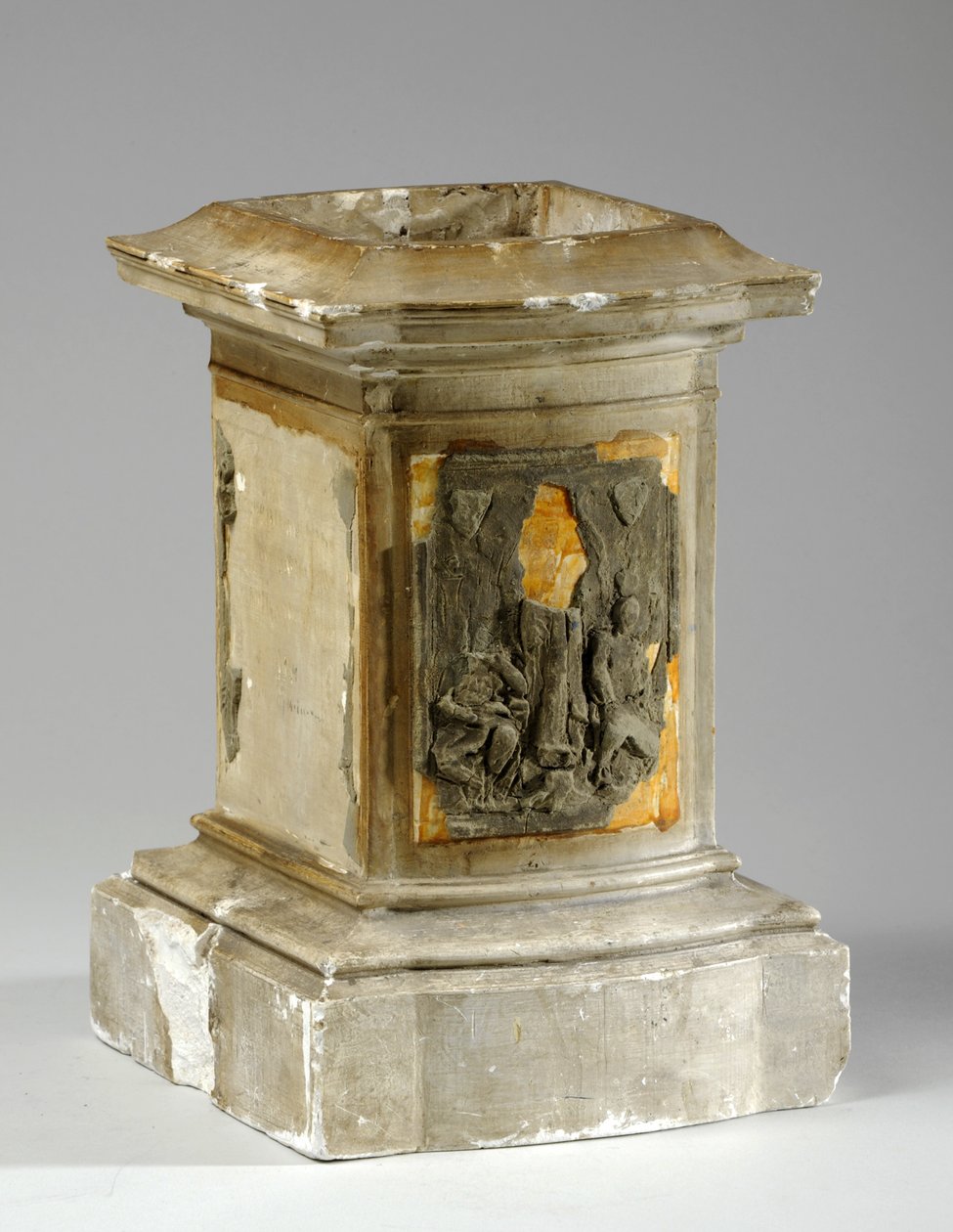 Makieta do monumentalnego cokołu (tynk i plastelina) autorstwa William Hamo Thornycroft
