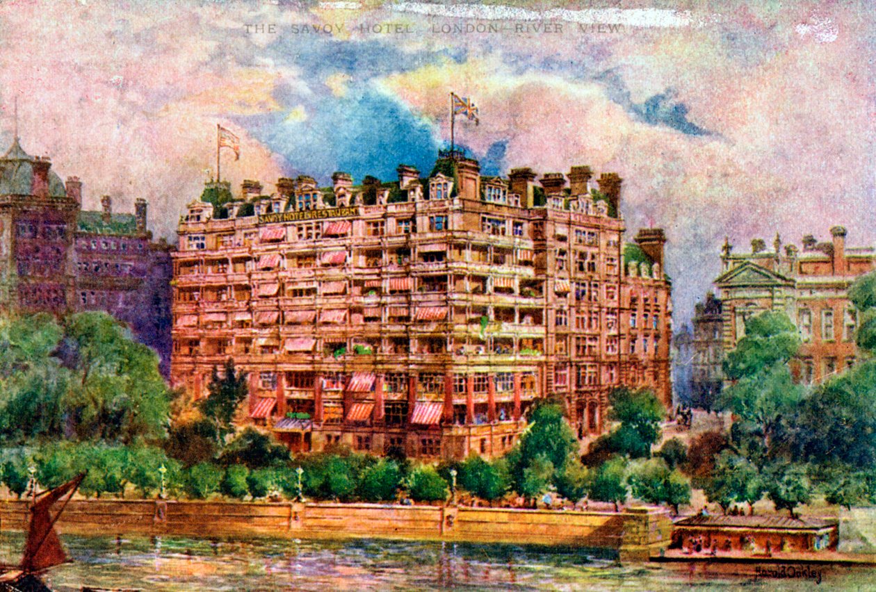 Hotel Savoy widziany od strony Tamizy, Londyn, 1905. autorstwa William Harold Oakley