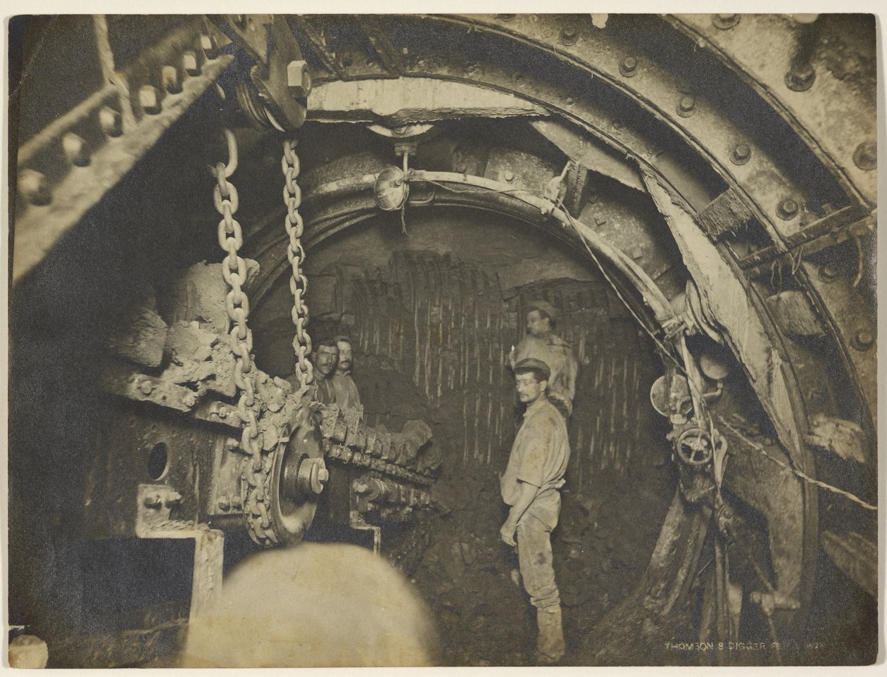 Budowa linii centralnej londyńskiego metra autorstwa William Henry Fox Talbot