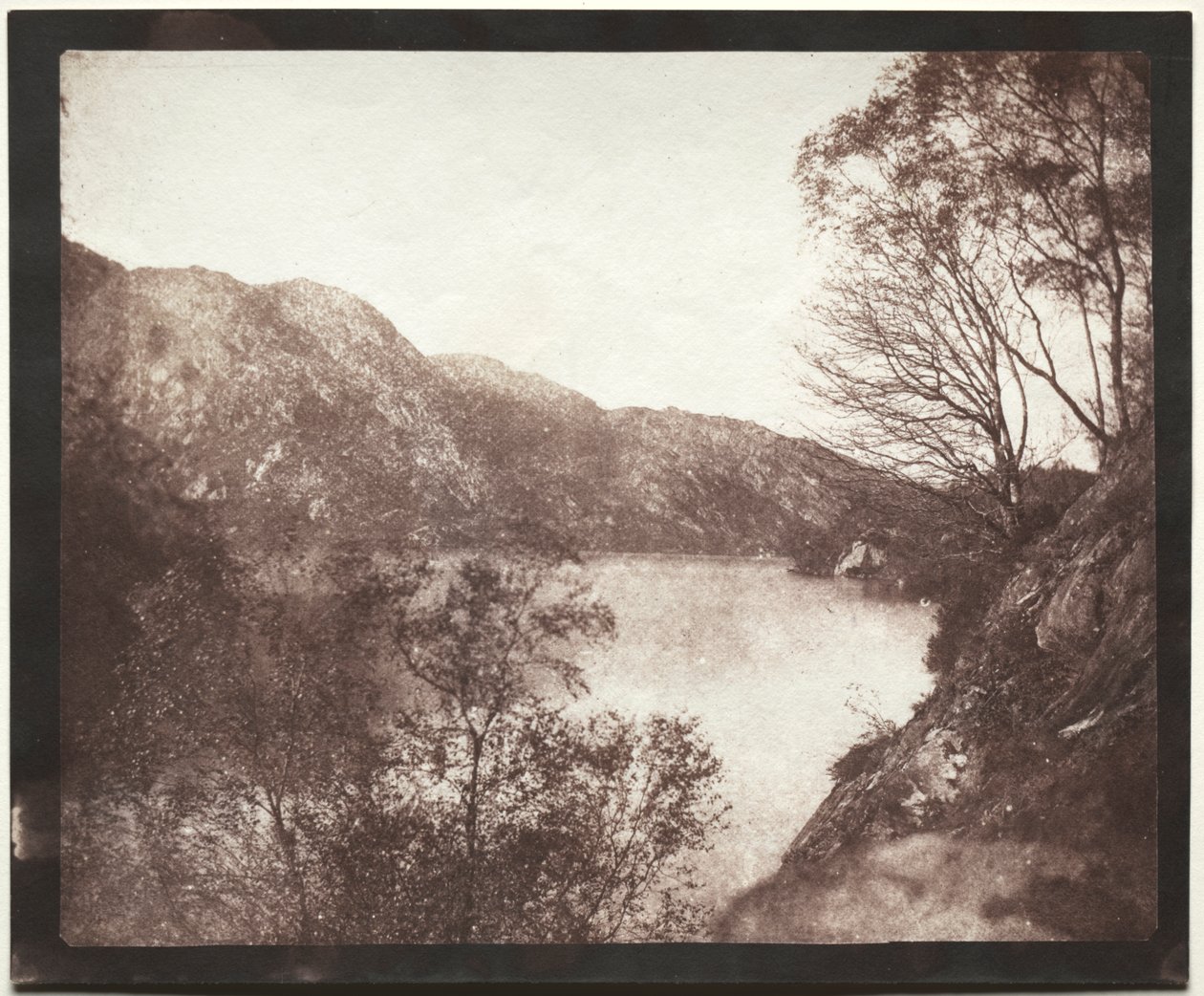Loch Katrine autorstwa William Henry Fox Talbot