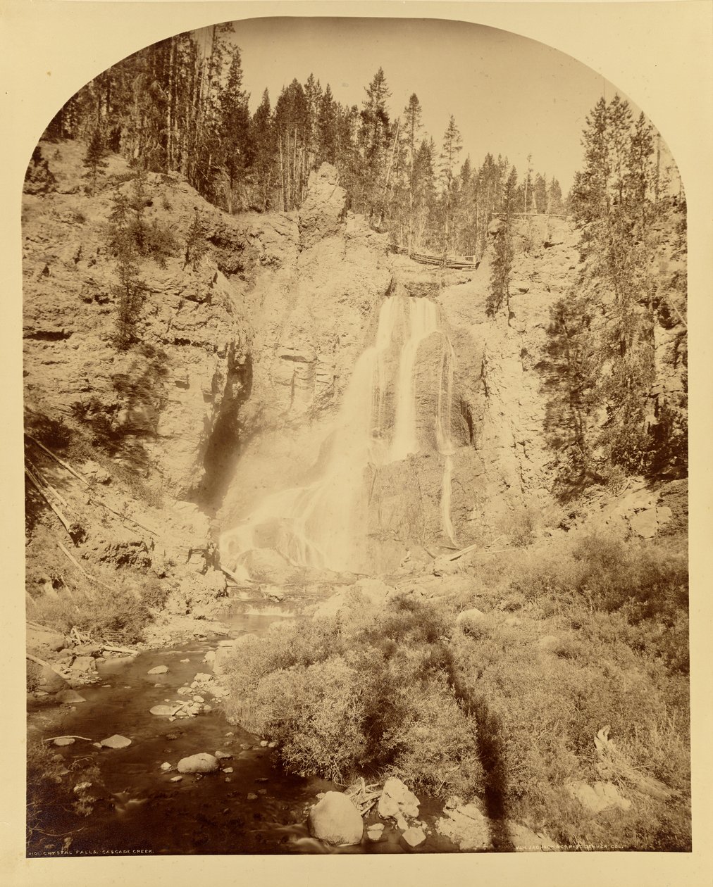 Crystal Falls, Cascade Creek autorstwa William Henry Jackson