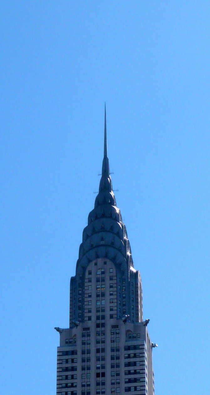 Chrysler Building to wieżowiec w stylu Art Deco w Nowym Jorku, położony we wschodniej części Manhattanu. Ukończony w 1930 roku. autorstwa William Van Alen