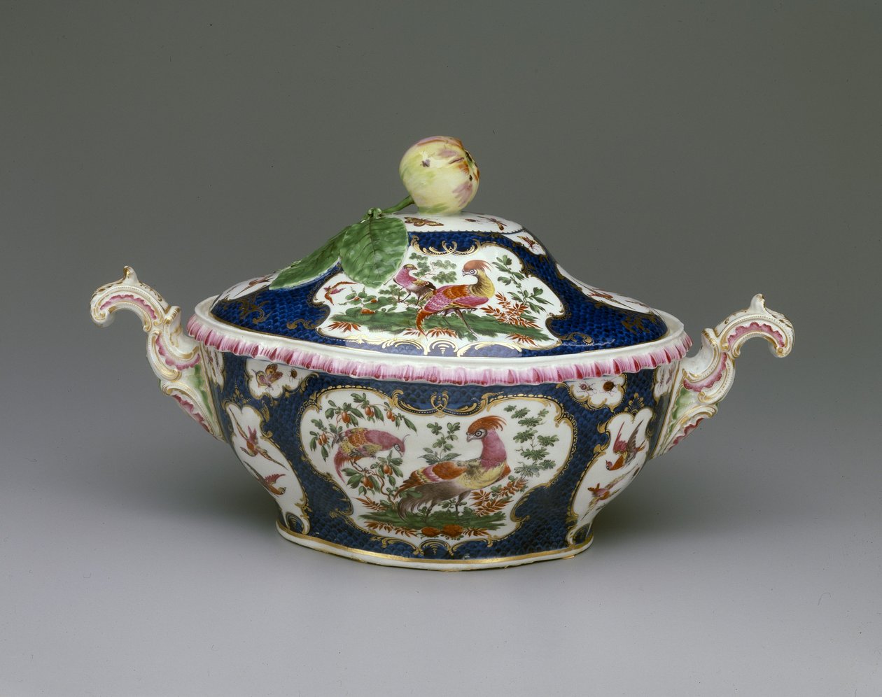 Waza, ok.1780 autorstwa Worcester Porcelain Manufactory
