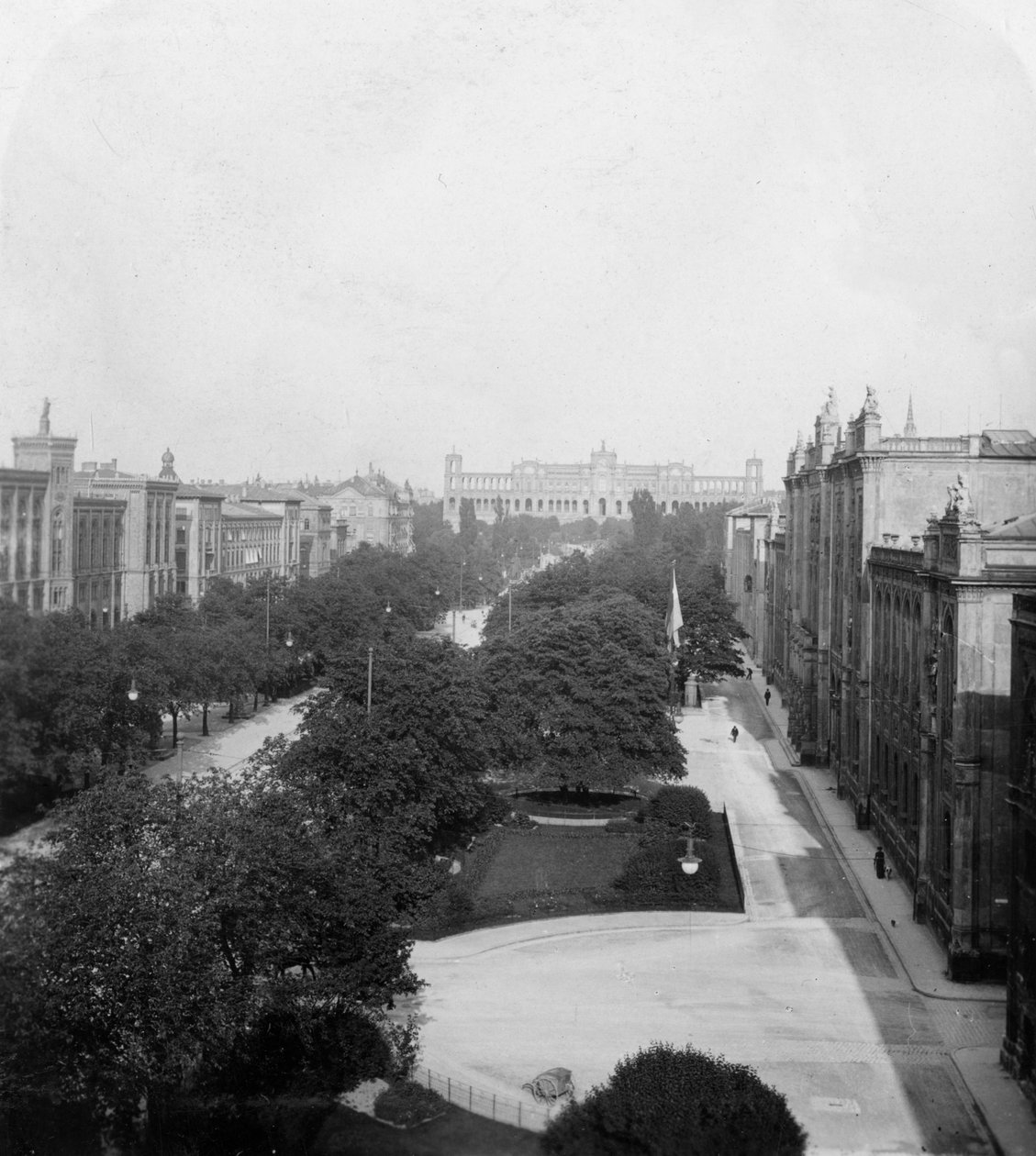 Maximilianstrasse, Monachium, Niemcy, ok. 1900. autorstwa Wurthle and Sons