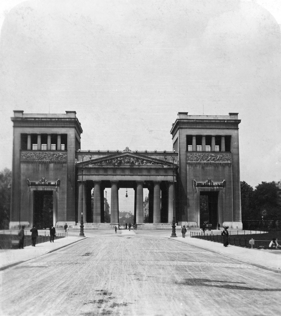 Propylaen, Monachium, Niemcy, ok. 1900 autorstwa Wurthle and Sons