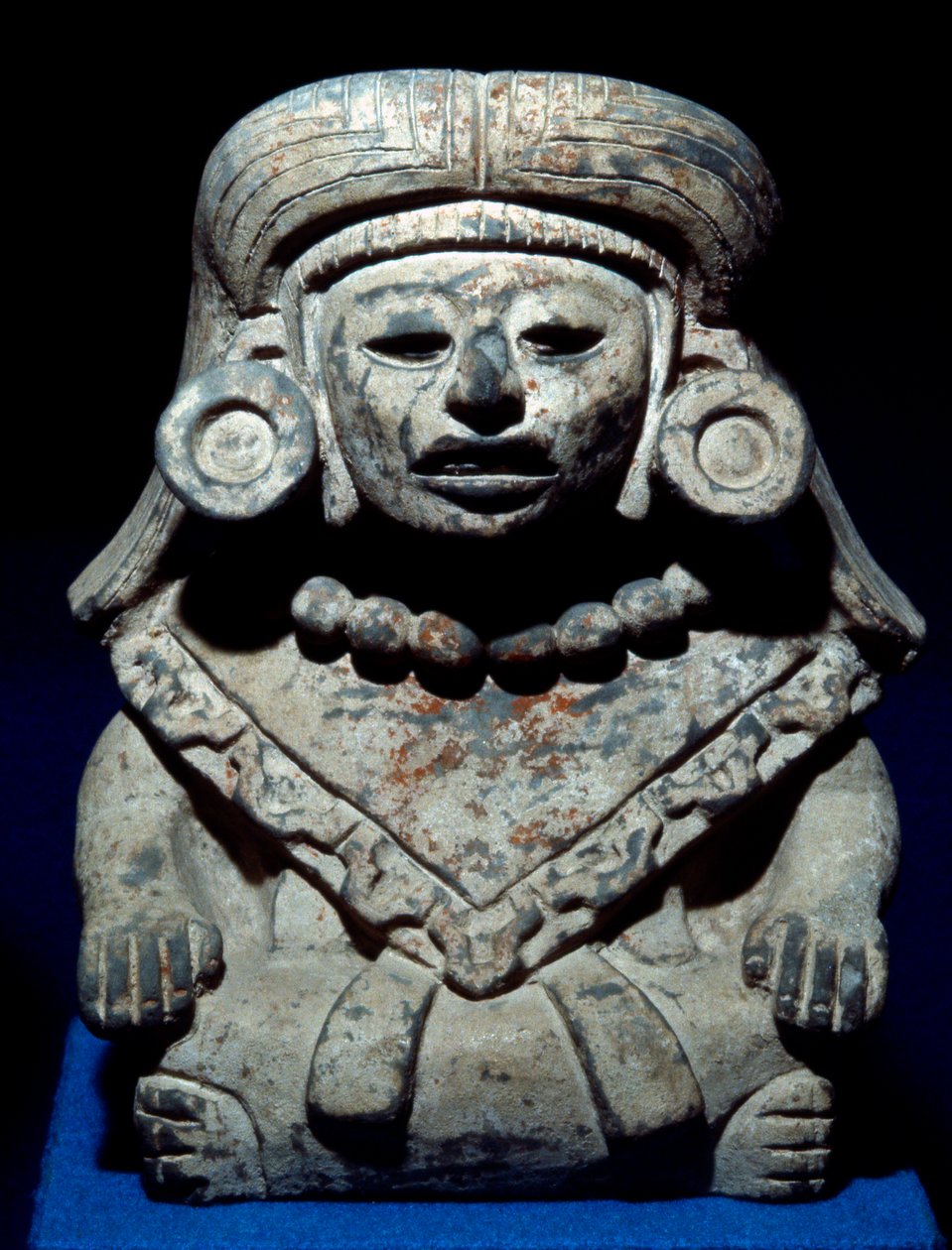 Urna pogrzebowa z okresu późnego klasycznego (700-1000 ne) (ceramiczna) autorstwa Zapotec