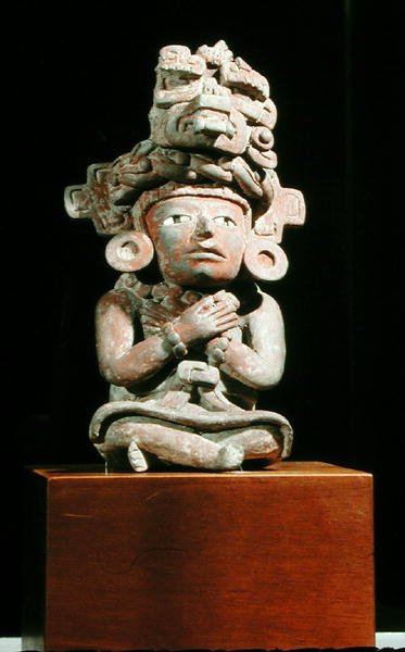 Urna grobowa w kształcie zapoteckiej bogini „13 węży”, ok.600-900 (ceramika) autorstwa Zapotec Zapotec