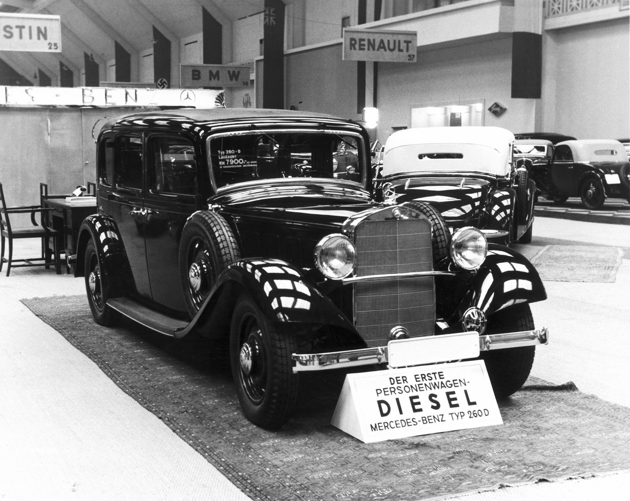 Mercedes-Benz 260D diesel sedan, Berlin 1936 r. autorstwa Zoltan Glass