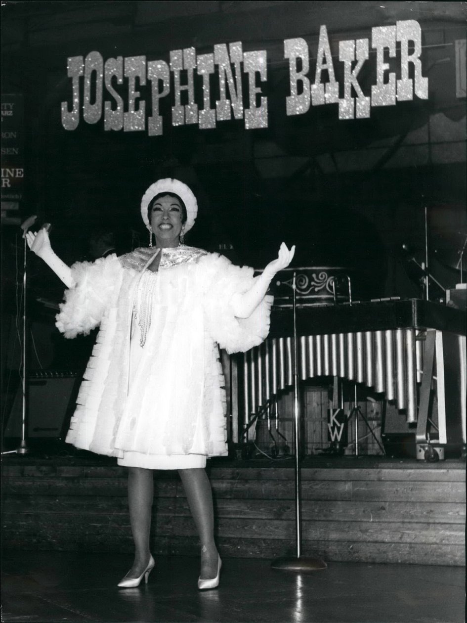 Występ Josephine Baker w Zurychu, Szwajcaria, 3 marca 1967 (zdjęcie) autorstwa . .