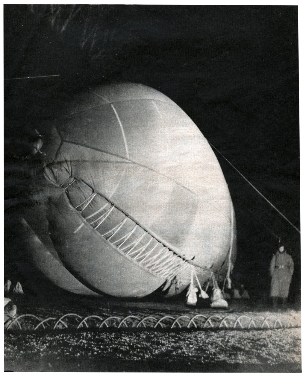 Blokada w Paryżu, II wojna światowa, ok. 1940-1943 autorstwa . .