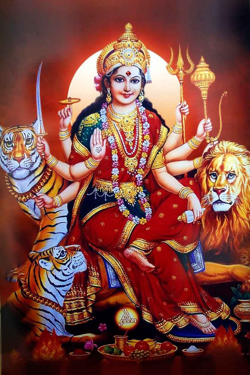 Shiva hinduska świątynia. Obraz hinduskiej bogini Durgi. autorstwa . .