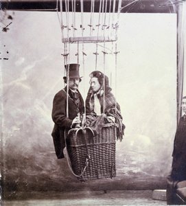 Fotograficzny portret fotografa i pilota aerostatu Felixa Tournachona dit Nadara (1820-1910) i jego żony pozujących w koszu balonów autorstwa Nadar