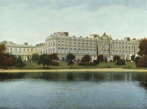 Pałac Buckingham (kolorowe zdjęcie) autorstwa (after) English photographer