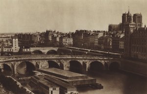Nabrzeża Desaix i Napoleon, dziś Quai de la Corse (zdjęcie czarno-białe) autorstwa (after) French Photographer