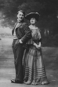 Sacha Guitry i Charlotte Lyses (zdjęcie b/w)