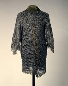 Mail Coat, c.1550-1650 (stop stali i mosiądzu) autorstwa (attr.to) Ottoman School