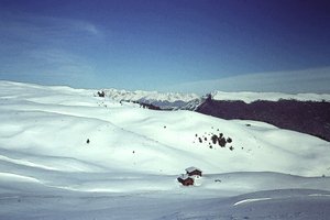 Śnieg w Alpach autorstwa Detlef B. Fischer