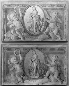 Para dachówek z Dianą lub nimfą w owalnym medalionie podtrzymywanym przez amorini, 1770-90. autorstwa 18th century . French Painter