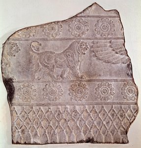 Fragment płaskorzeźby przedstawiającej chodzącego lwa. Z Persepolis (Iran) Epoque Routenide, 460 pne. Seattle, Muzeum Sztuki autorstwa Achaemenid